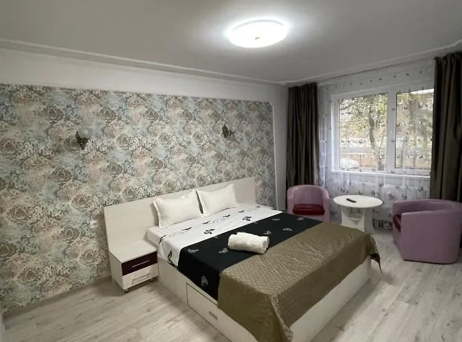 Garsoniera Cristina Апартаменти *